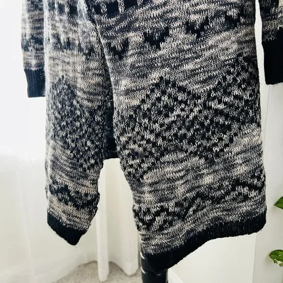Maurices Black & Gray Soft Cozy Aztec Southwestern Long Cardigan Sweater - XXL - Picture 5 of 10